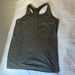 Nike tank top soft sweat wicking size S